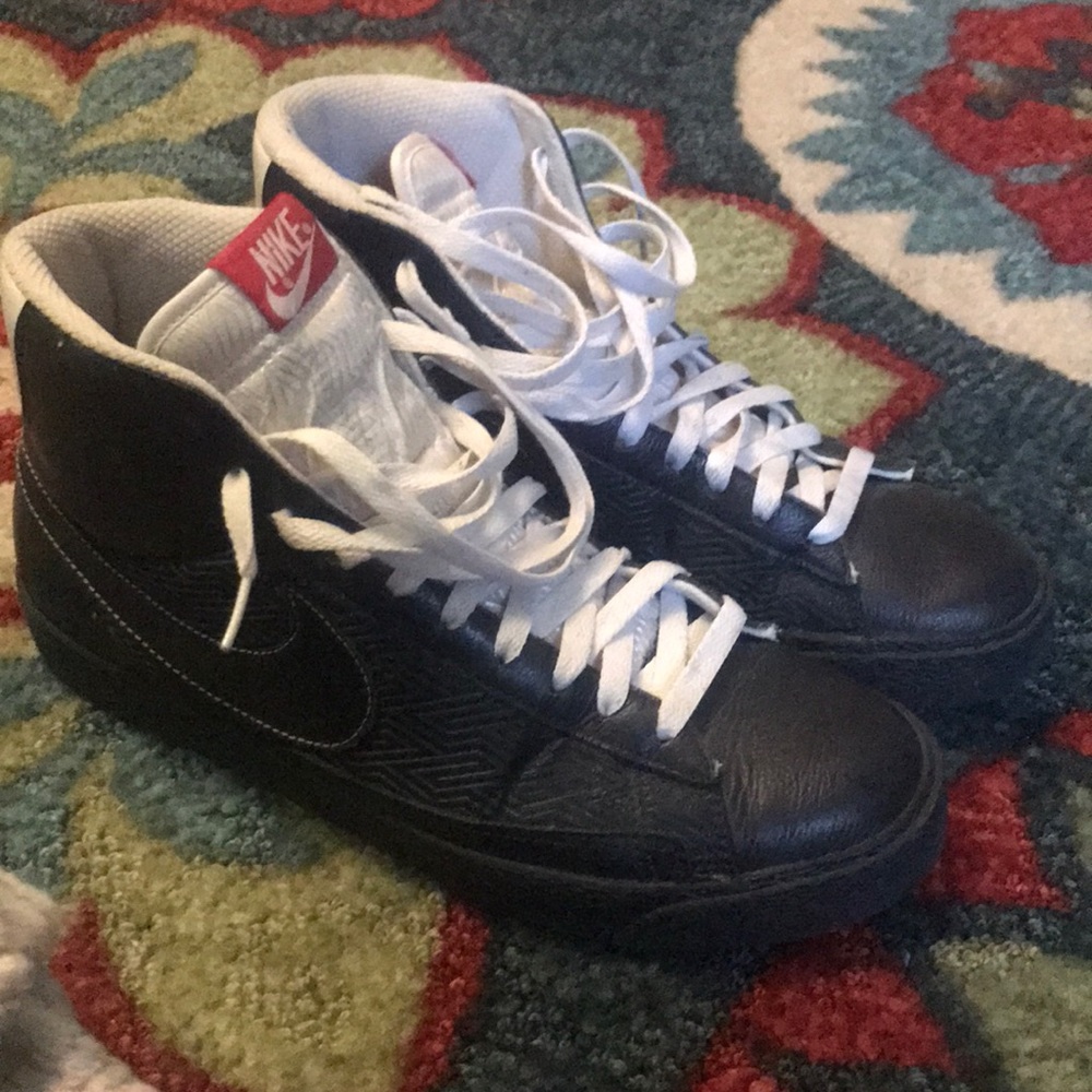 Navy blue Nike blazers
